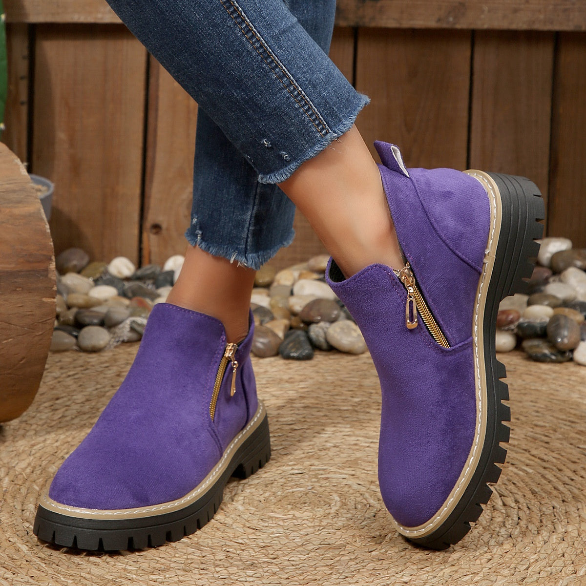 Bottines à fermeture zippée et semelle crantée élégante